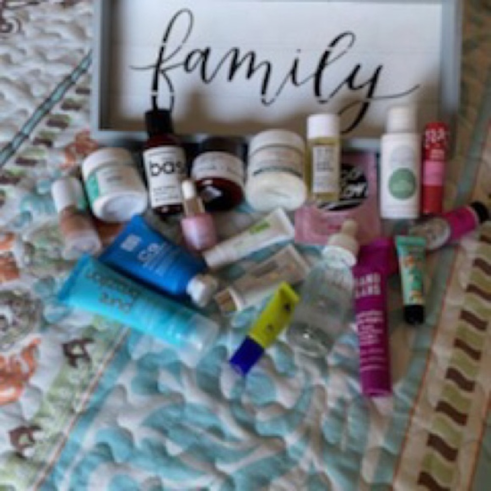 New Miscellaneous Beauty Products Trial Size - 1016